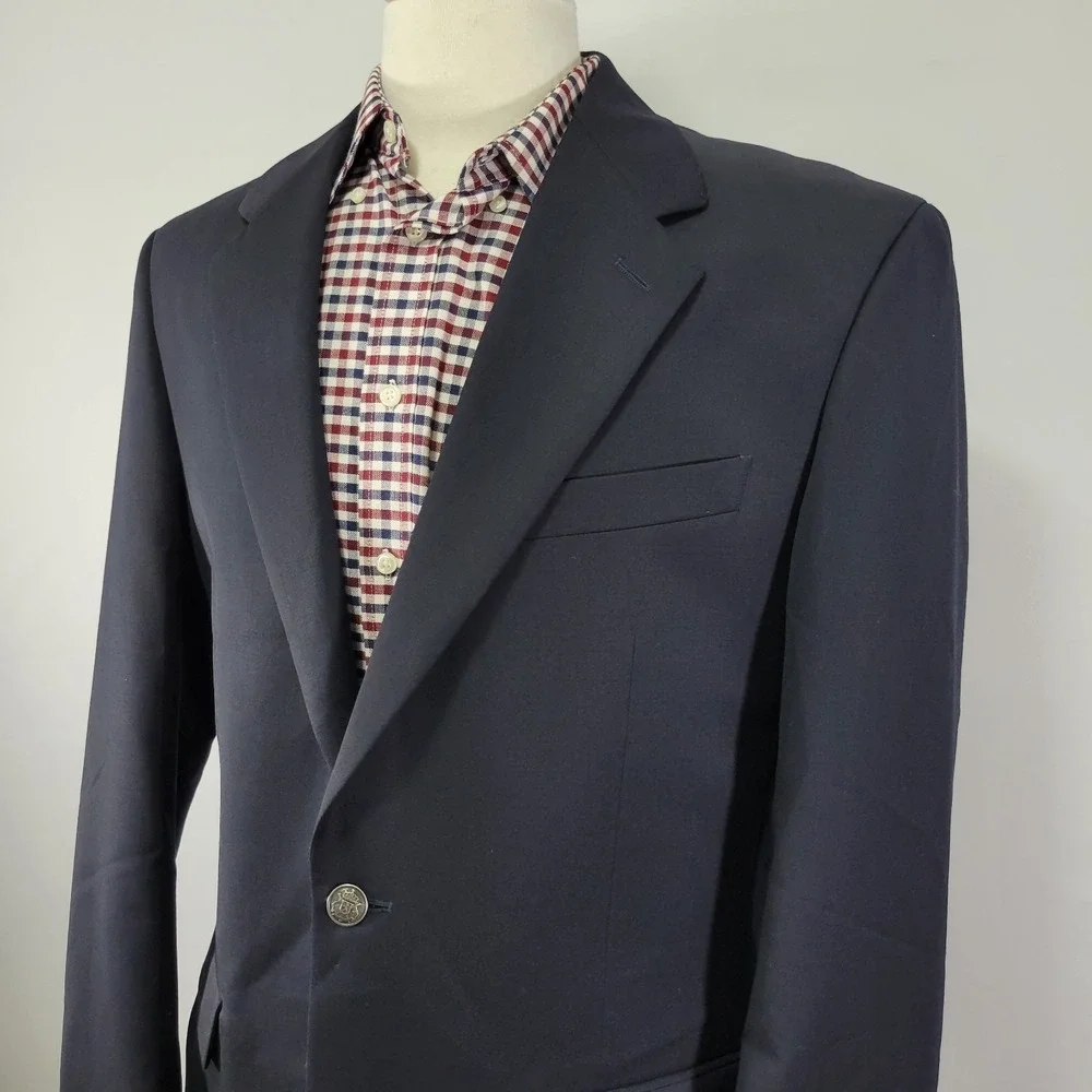 Van Heusen Men's‎ Sport Coat Blazer Two Button Navy Blue Wool Size 40L